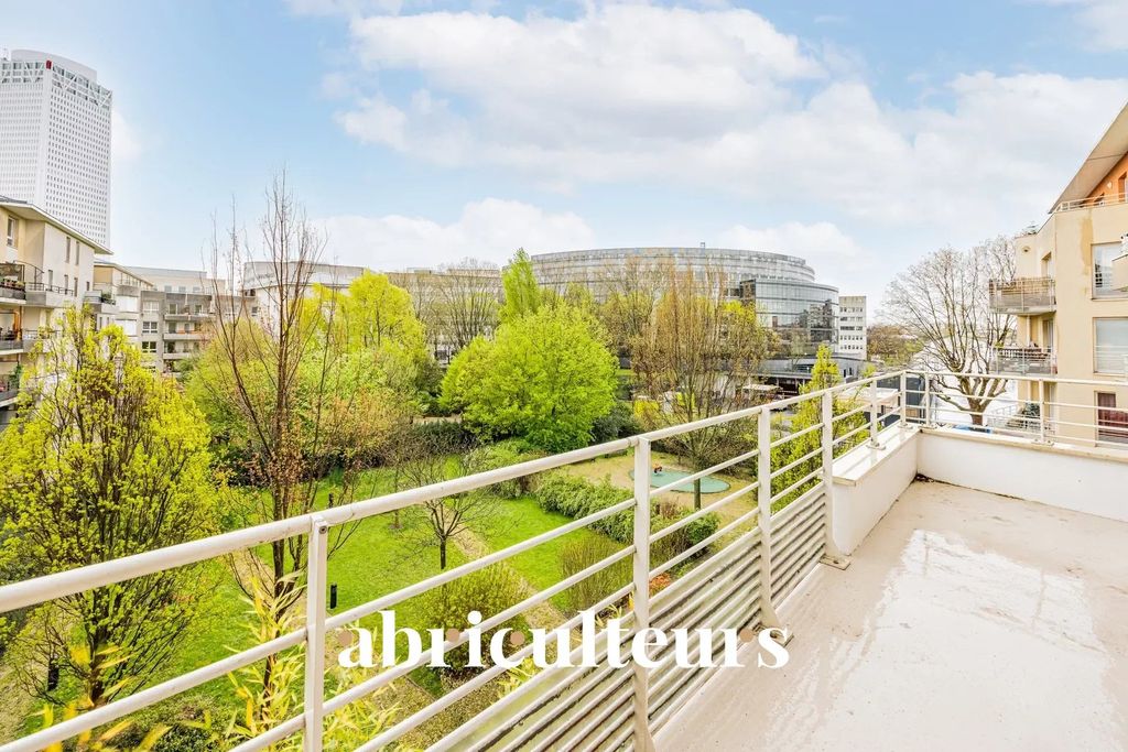 Achat appartement à vendre 4 pièces 84 m² - Saint-Denis