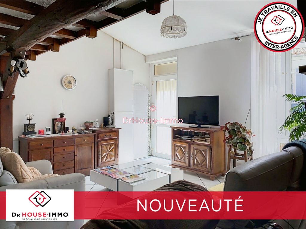 Achat maison à vendre 2 chambres 83 m² - Castelnau-de-Médoc