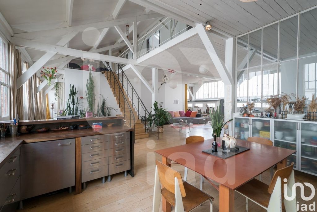Achat loft à vendre 7 pièces 316 m² - Paris 10ème arrondissement