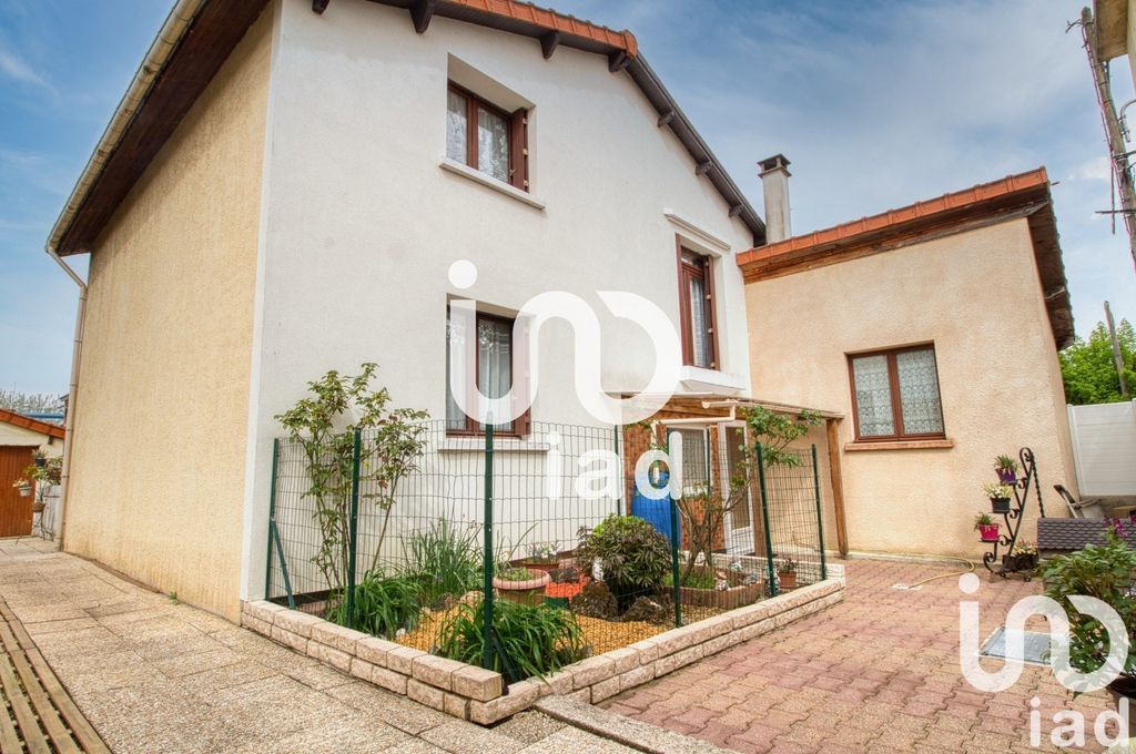 Achat maison à vendre 4 chambres 120 m² - Lagny-sur-Marne