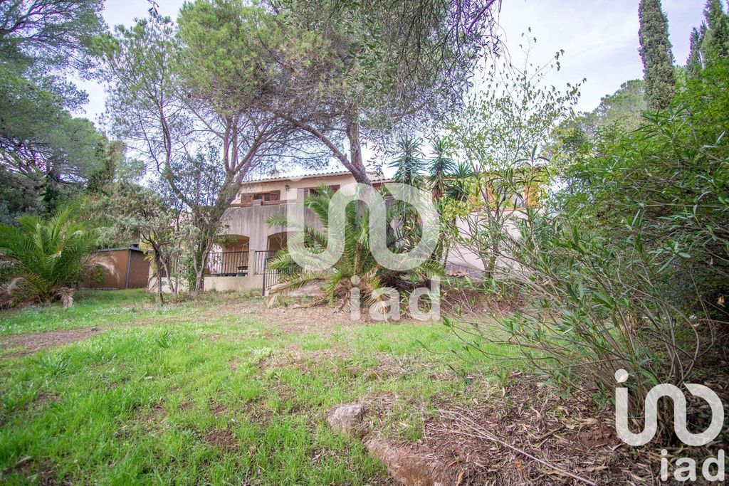 Achat maison à vendre 3 chambres 160 m² - Puget-sur-Argens