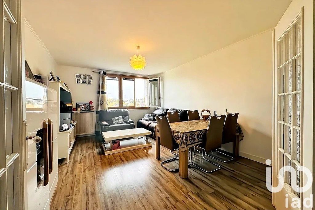 Achat appartement à vendre 3 pièces 70 m² - Rueil-Malmaison