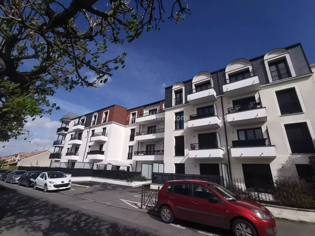 Achat appartement à vendre 3 pièces 63 m² - Gournay-sur-Marne