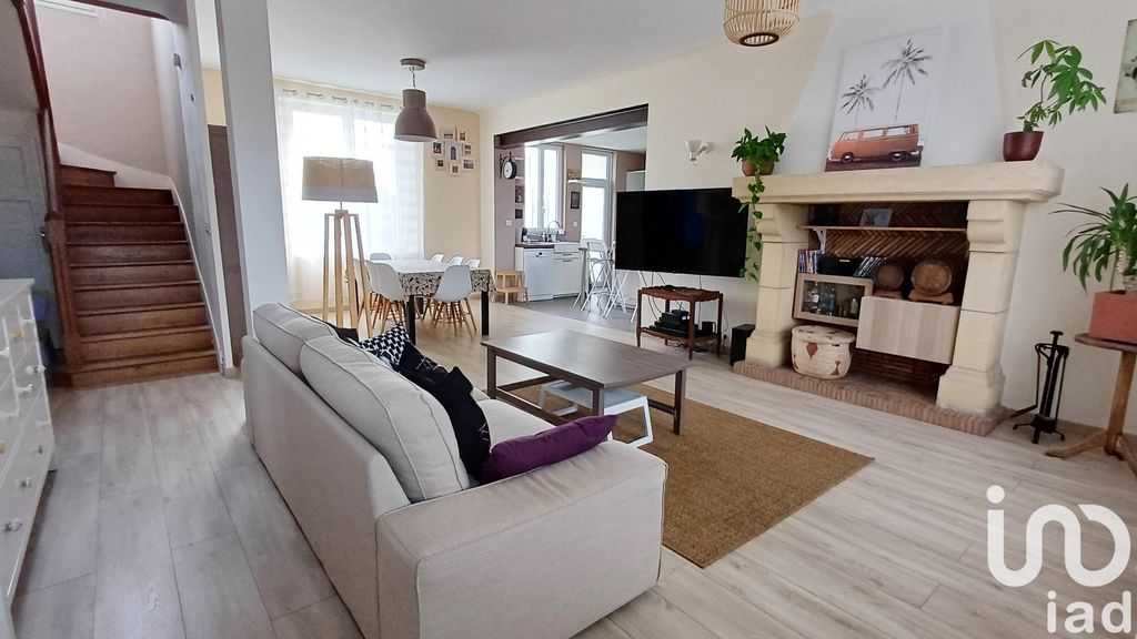 Achat maison à vendre 5 chambres 210 m² - Saint-Jean-le-Blanc