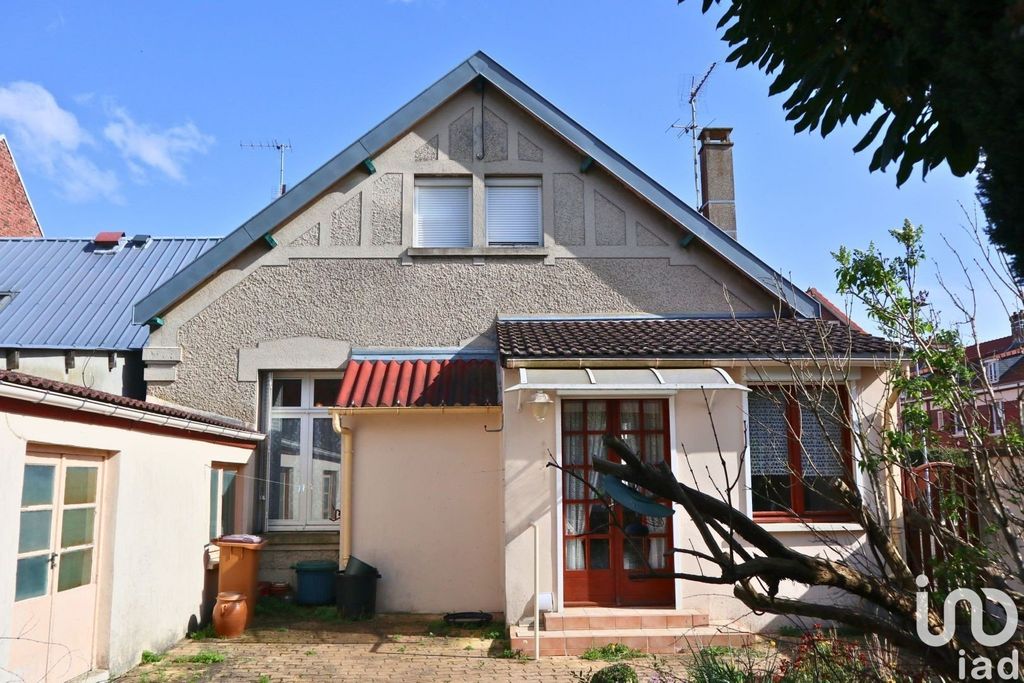 Achat maison à vendre 4 chambres 96 m² - Amiens