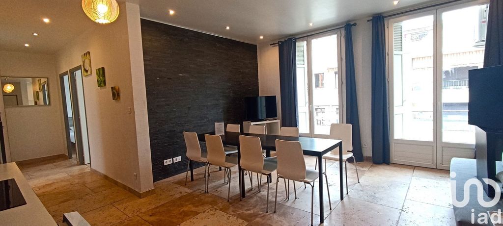 Achat appartement à vendre 5 pièces 82 m² - Toulon