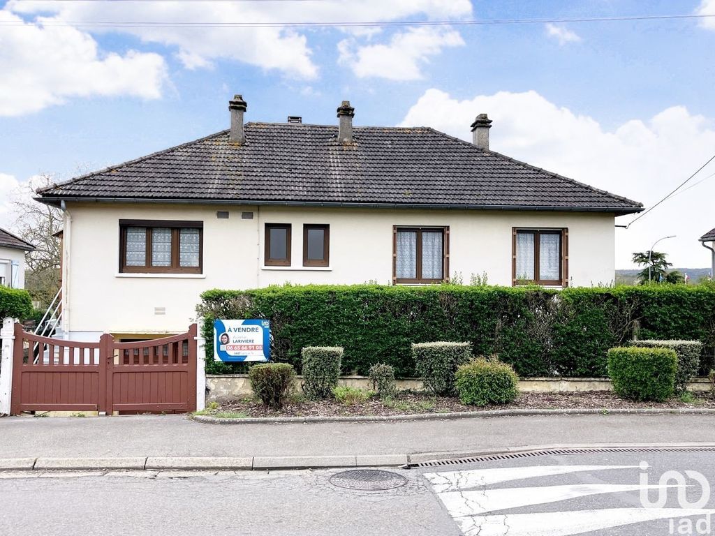 Achat maison à vendre 3 chambres 77 m² - Saint-Aubin-en-Bray