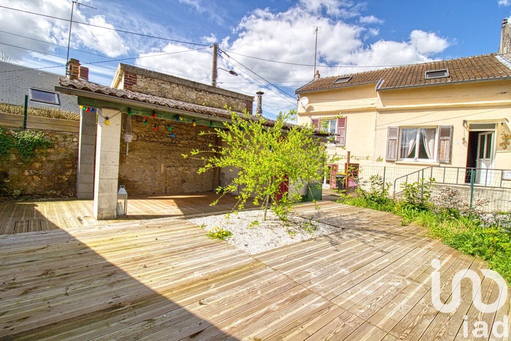 Achat maison à vendre 3 chambres 88 m² - Béthisy-Saint-Pierre
