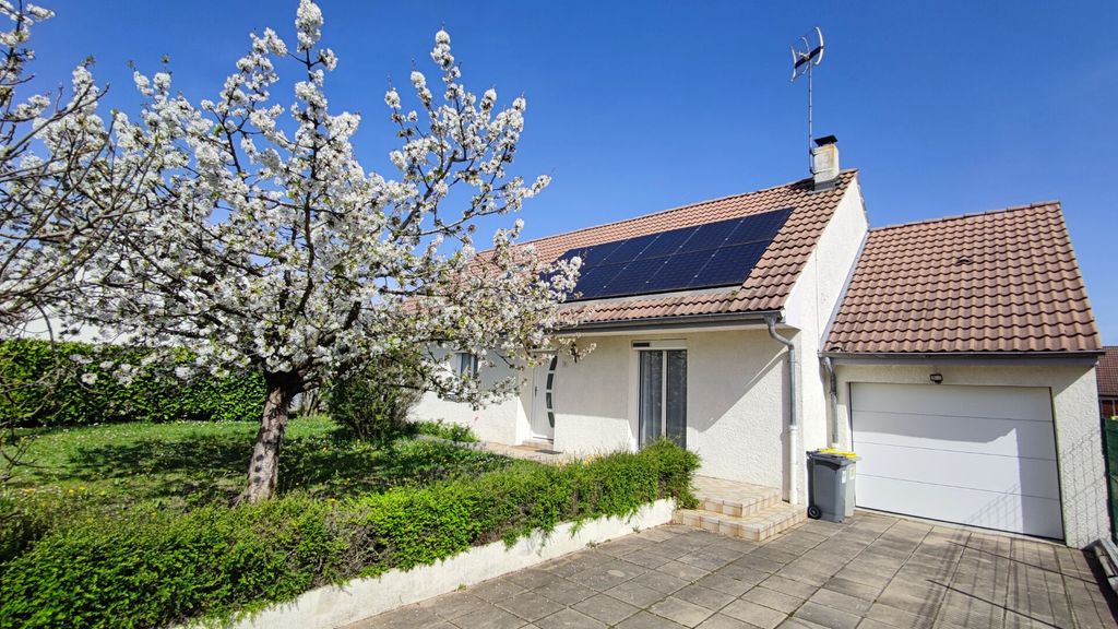Achat maison à vendre 4 chambres 143 m² - Sennecey-lès-Dijon