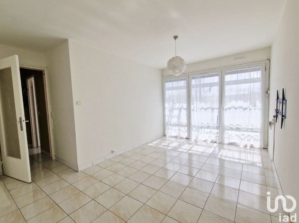 Achat appartement à vendre 3 pièces 56 m² - Tournan-en-Brie