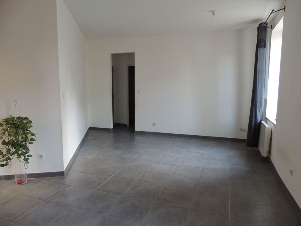 Achat appartement à vendre 4 pièces 51 m² - Caromb