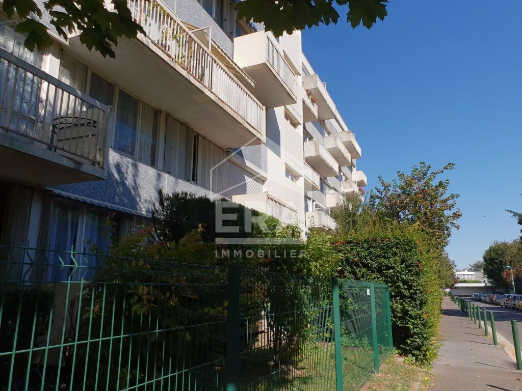 Achat duplex à vendre 4 pièces 89 m² - Neuilly-sur-Marne