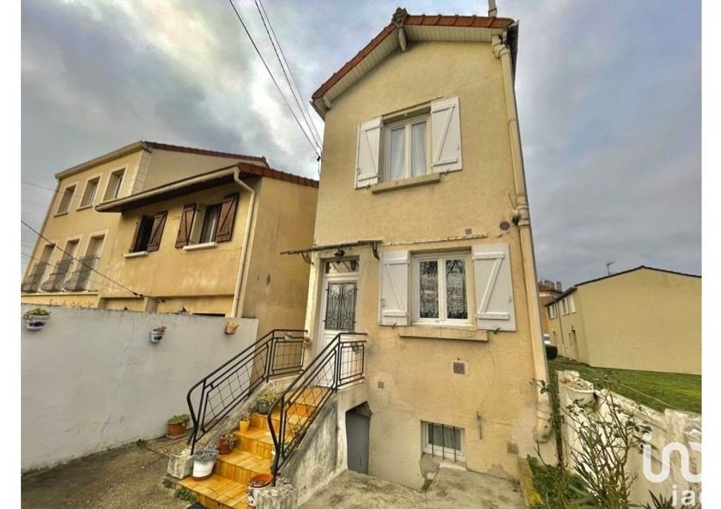 Achat maison à vendre 3 chambres 76 m² - Argenteuil