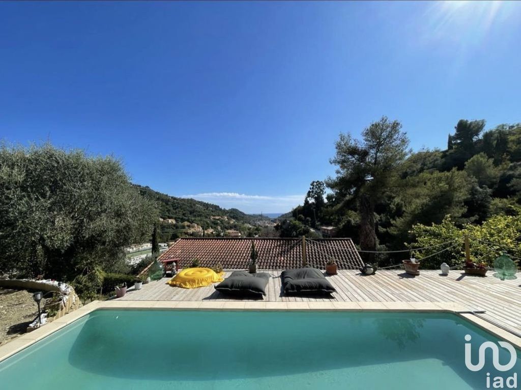 Achat maison à vendre 4 chambres 127 m² - Menton