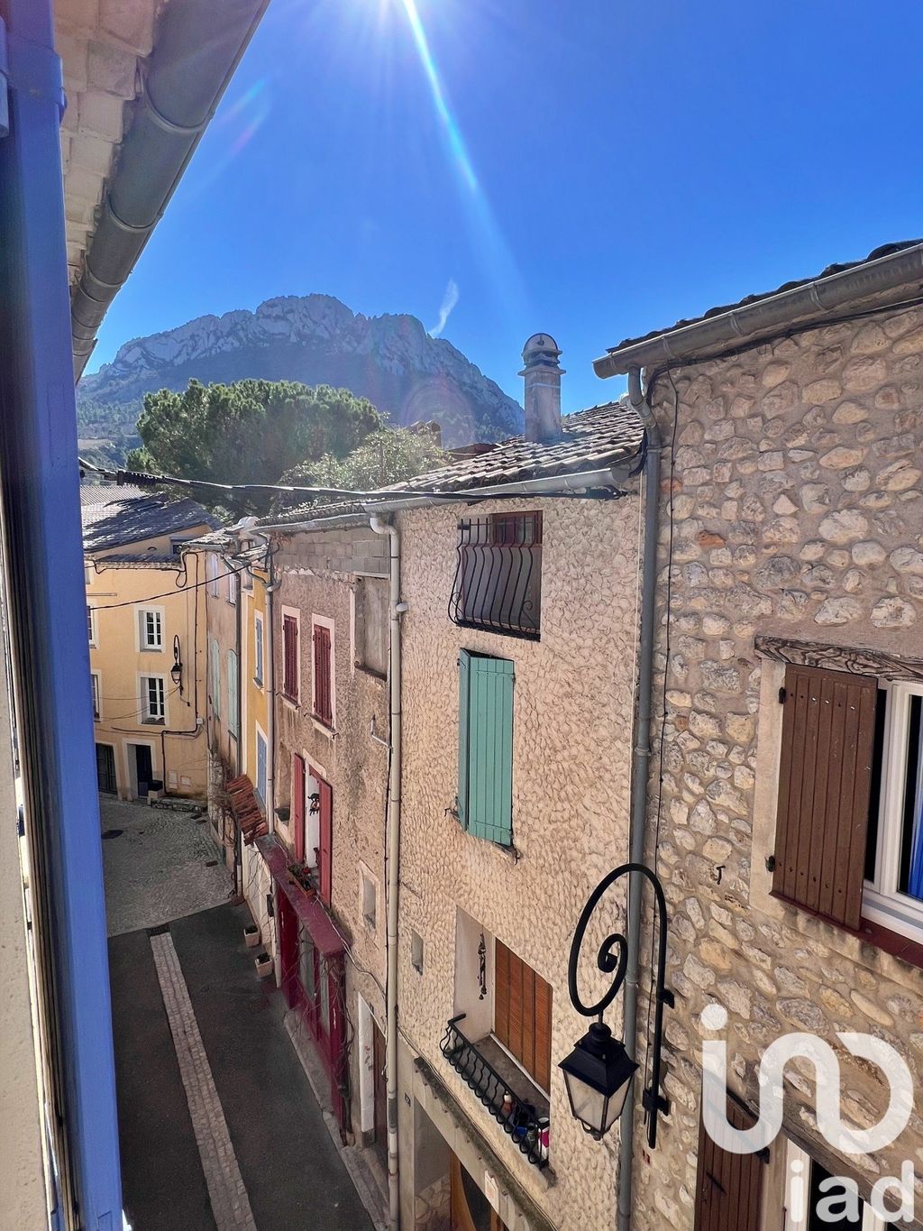 Achat maison à vendre 3 chambres 109 m² - Buis-les-Baronnies