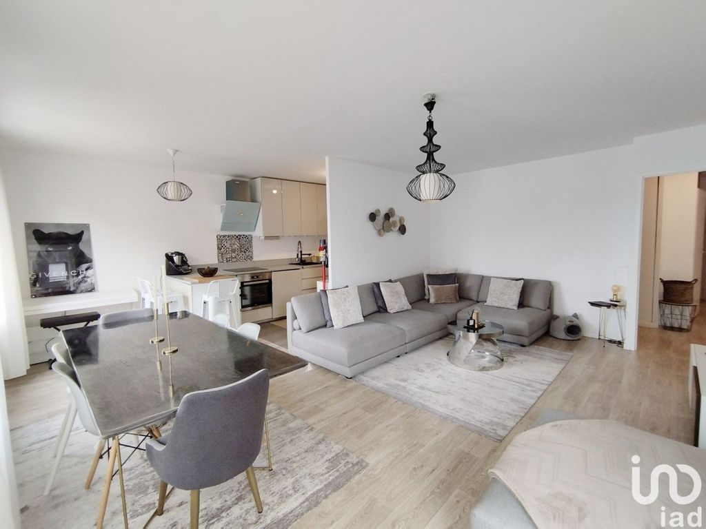 Achat appartement à vendre 5 pièces 98 m² - Les Ulis