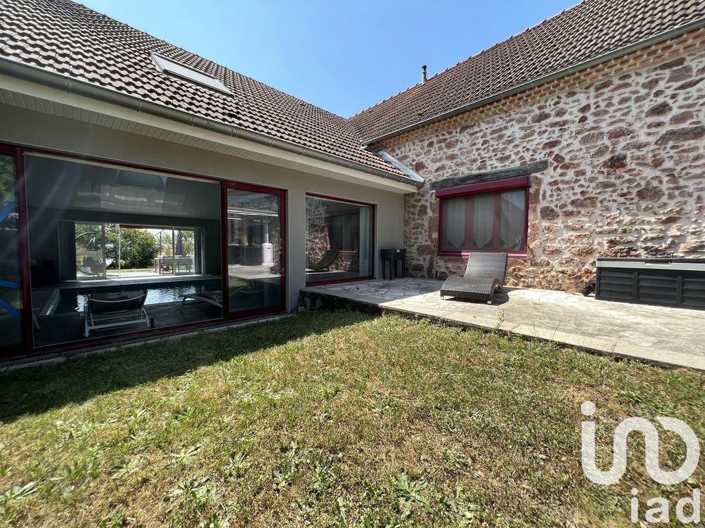 Achat maison à vendre 2 chambres 295 m² - Saint-Agnan