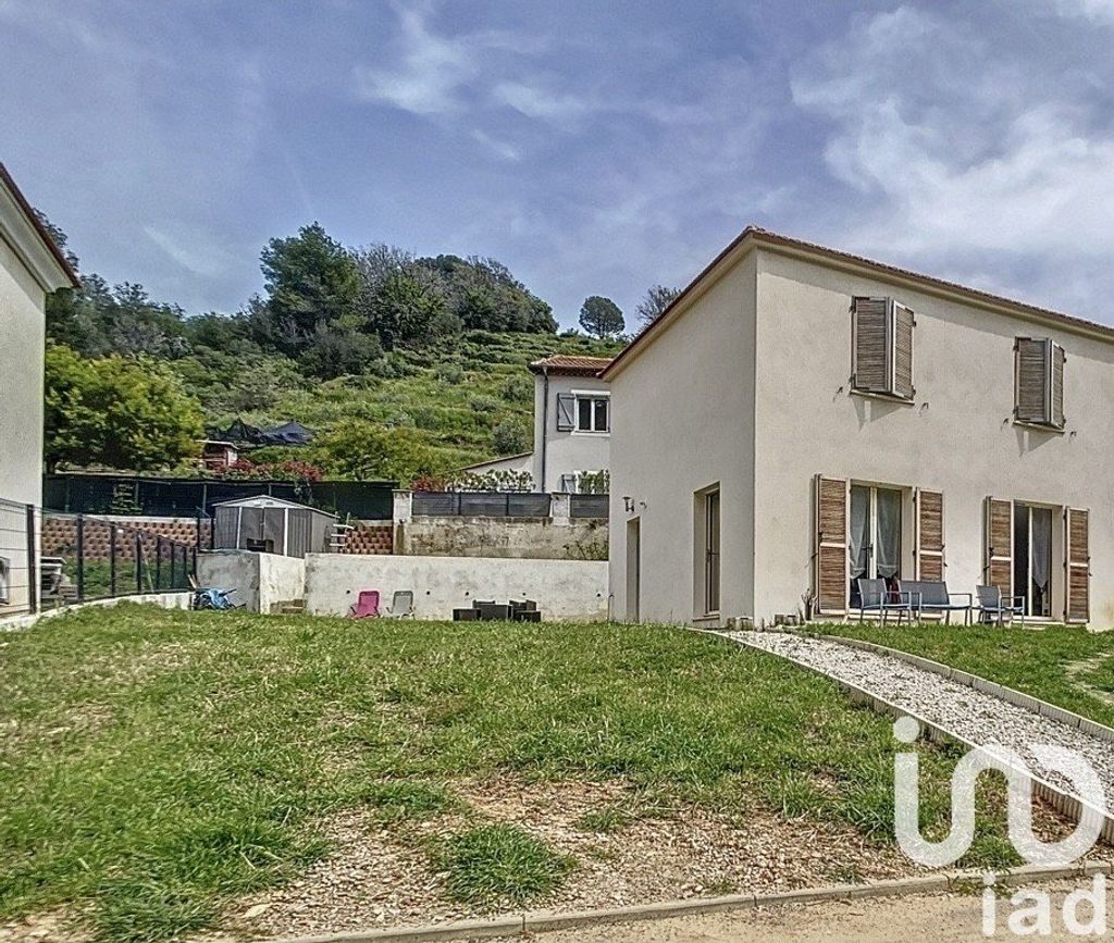 Achat maison à vendre 3 chambres 94 m² - Cagnes-sur-Mer