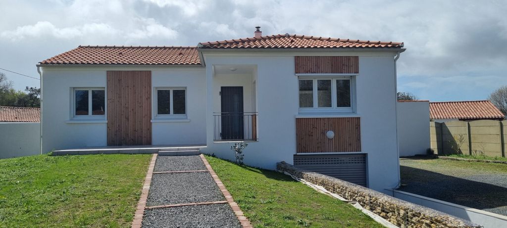 Achat maison à vendre 4 chambres 102 m² - Saint-Hilaire-de-Riez