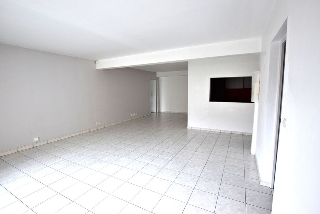 Achat appartement à vendre 2 pièces 68 m² - Gif-sur-Yvette