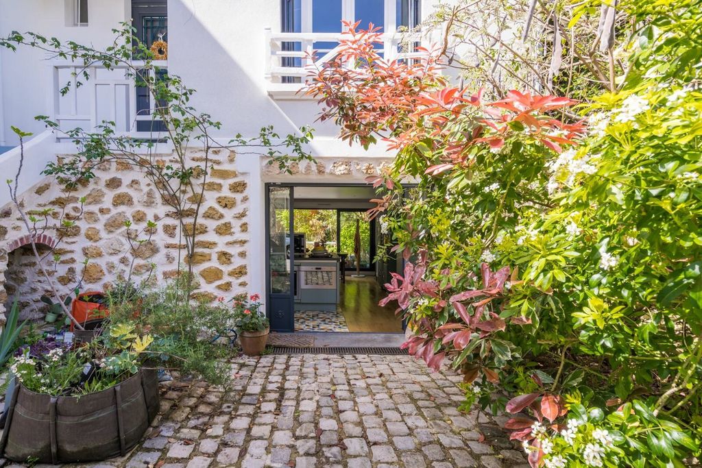 Achat maison à vendre 3 chambres 105 m² - Rosny-sous-Bois