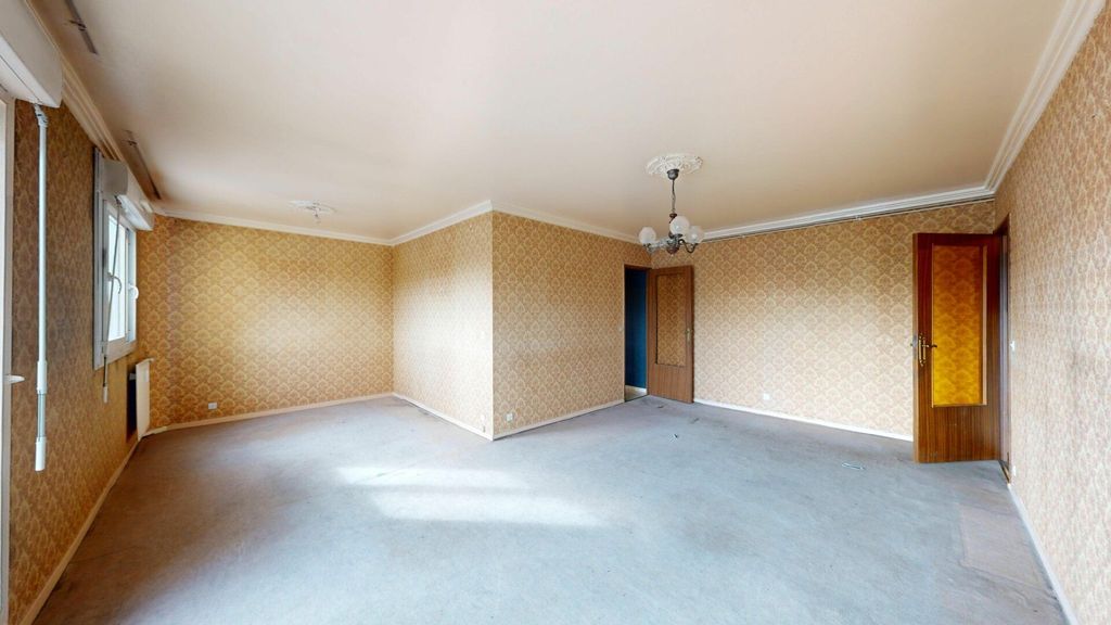 Achat appartement à vendre 4 pièces 72 m² - Vaulx-en-Velin