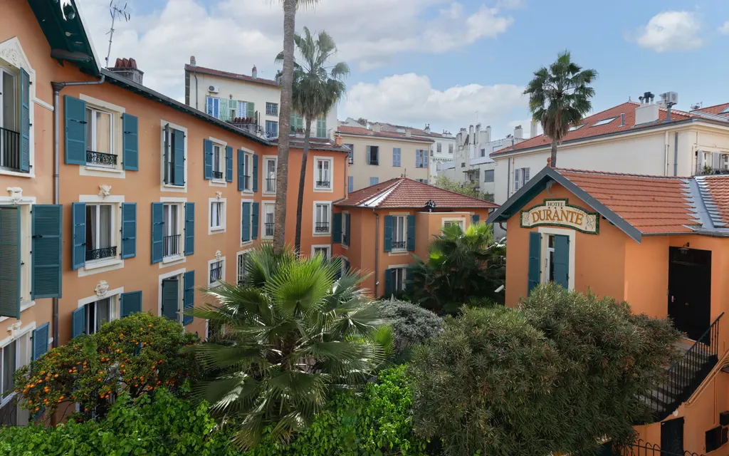 Achat appartement à vendre 3 pièces 93 m² - Nice