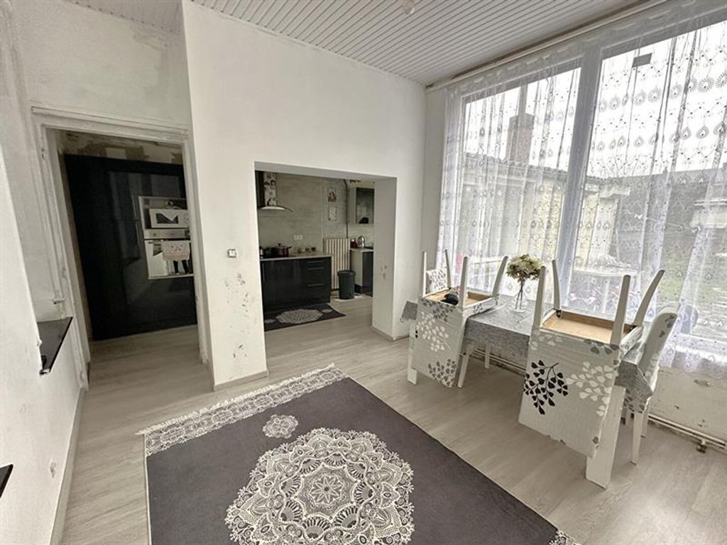 Achat maison à vendre 3 chambres 166 m² - Caudry