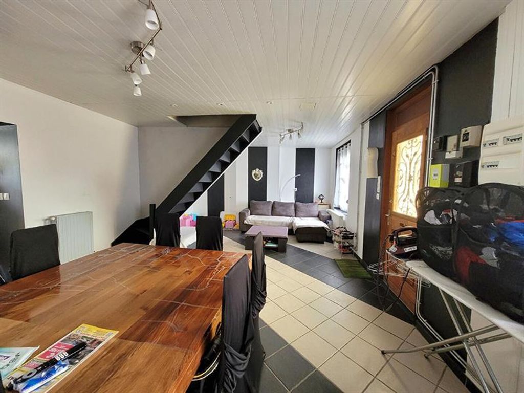 Achat maison à vendre 2 chambres 77 m² - Hélesmes