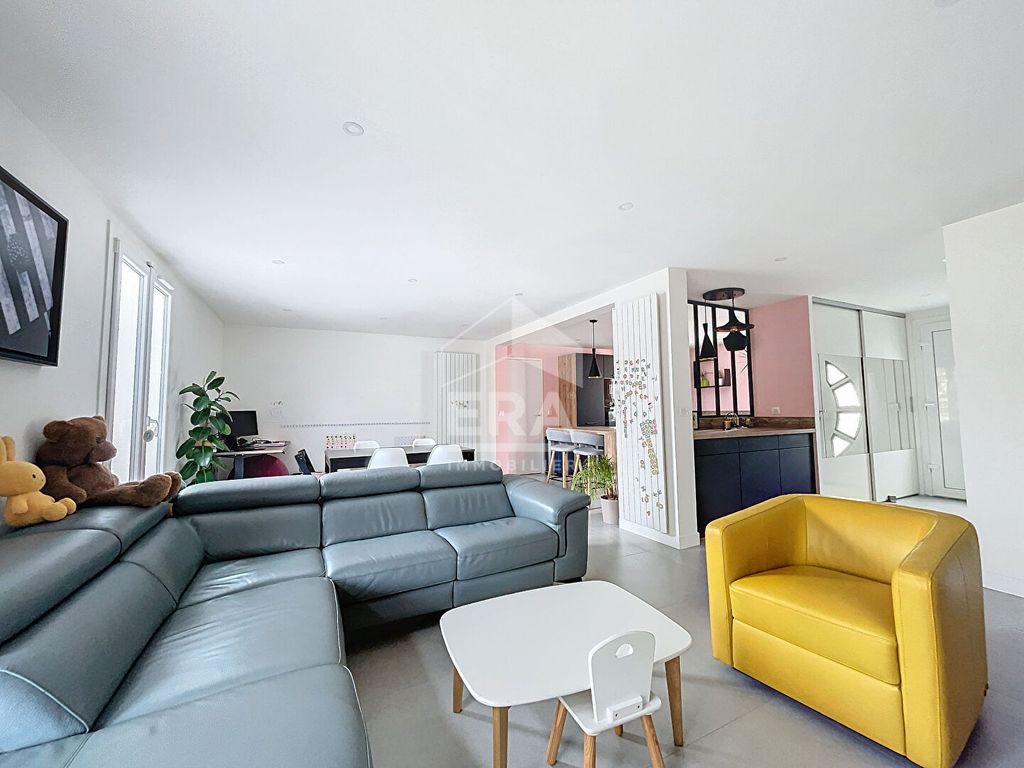 Achat maison à vendre 5 chambres 136 m² - Luzarches