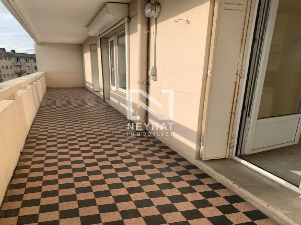 Achat appartement à vendre 4 pièces 88 m² - Chalon-sur-Saône