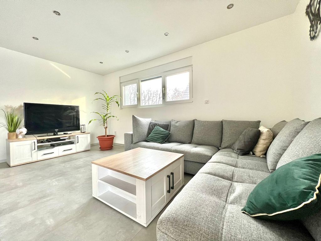 Achat appartement à vendre 4 pièces 83 m² - Sundhoffen