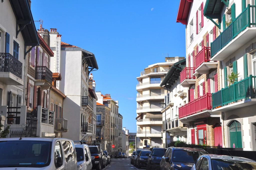 Achat loft à vendre 3 pièces 64 m² - Biarritz