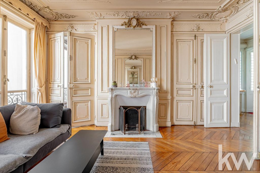 Achat appartement à vendre 4 pièces 107 m² - Paris 10ème arrondissement