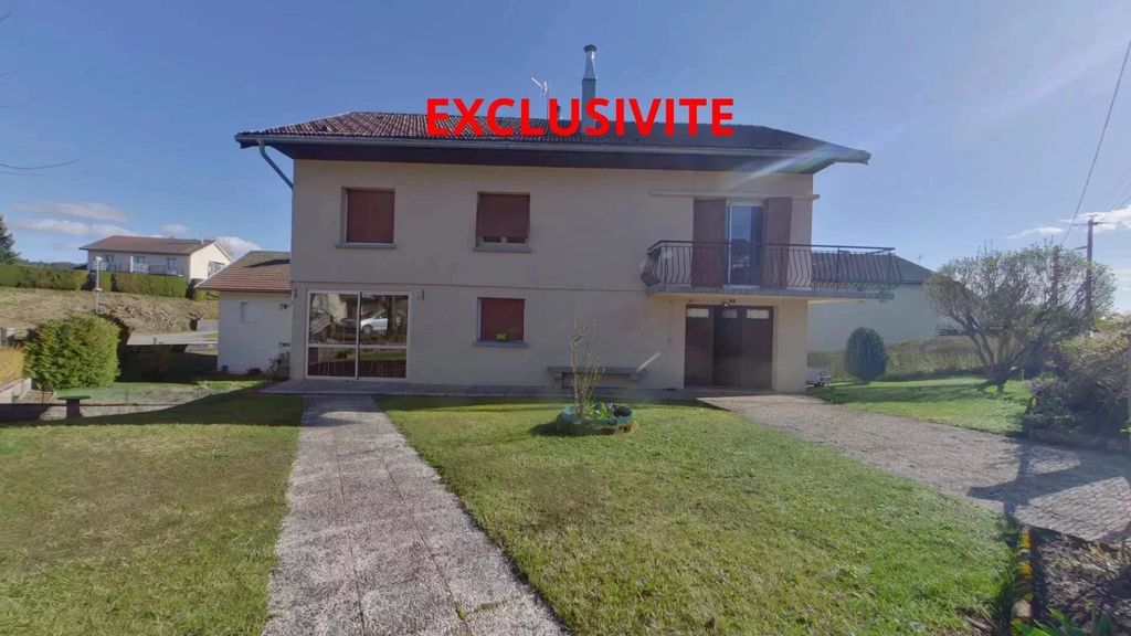 Achat maison à vendre 4 chambres 138 m² - Saint-Laurent-en-Grandvaux