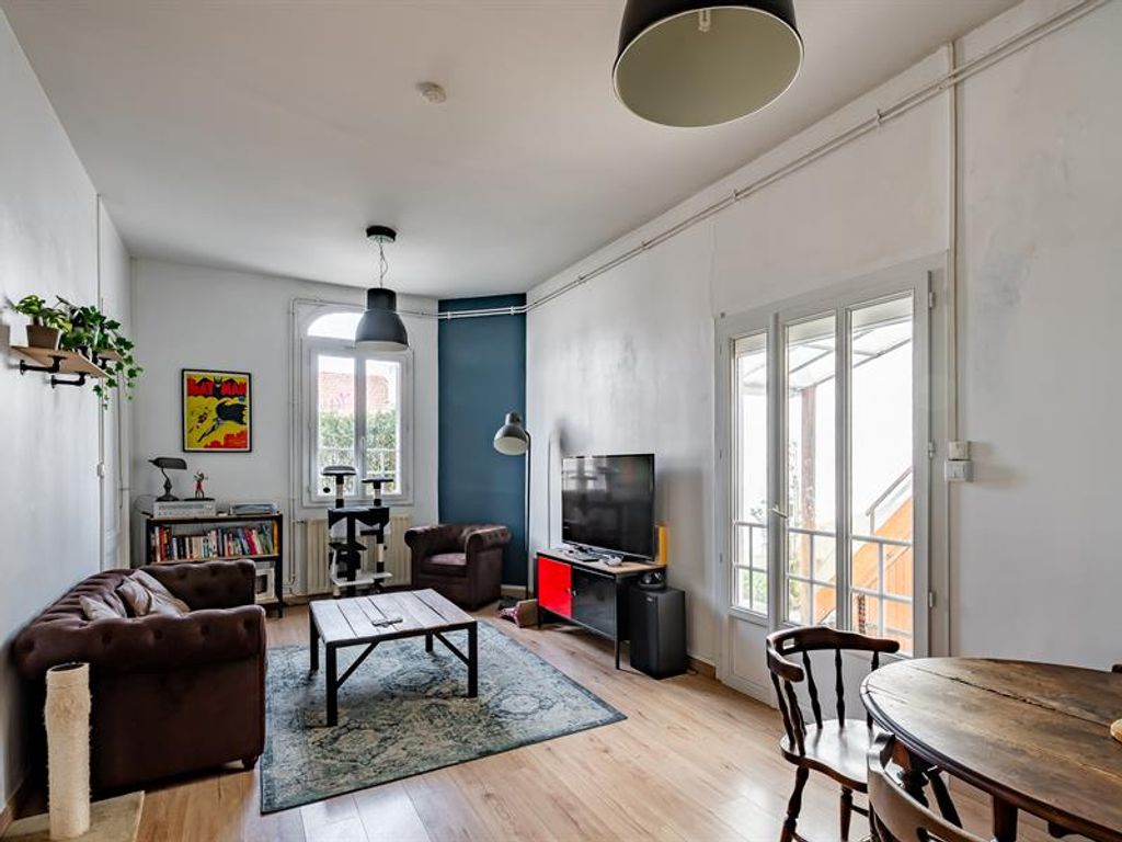 Achat maison à vendre 3 chambres 70 m² - Villenave-d'Ornon