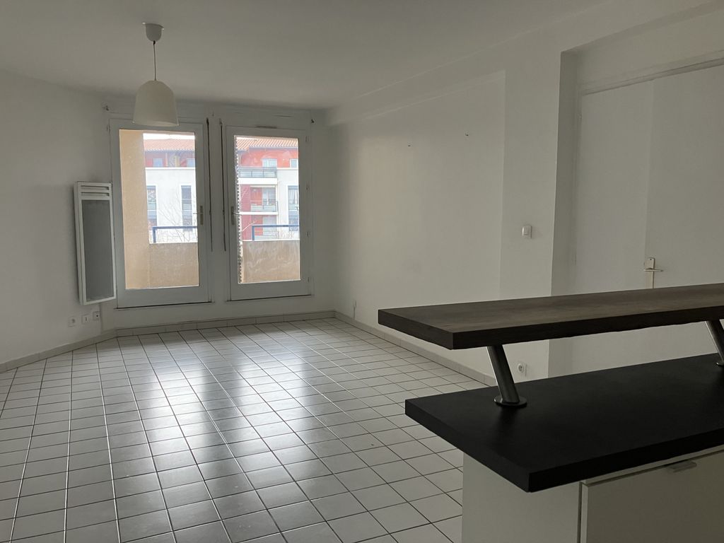 Achat appartement à vendre 2 pièces 49 m² - Y