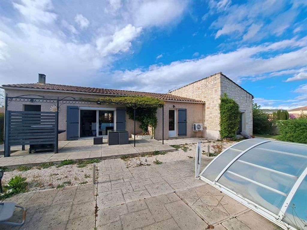 Achat maison à vendre 3 chambres 143 m² - Saint-Paul-Trois-Châteaux