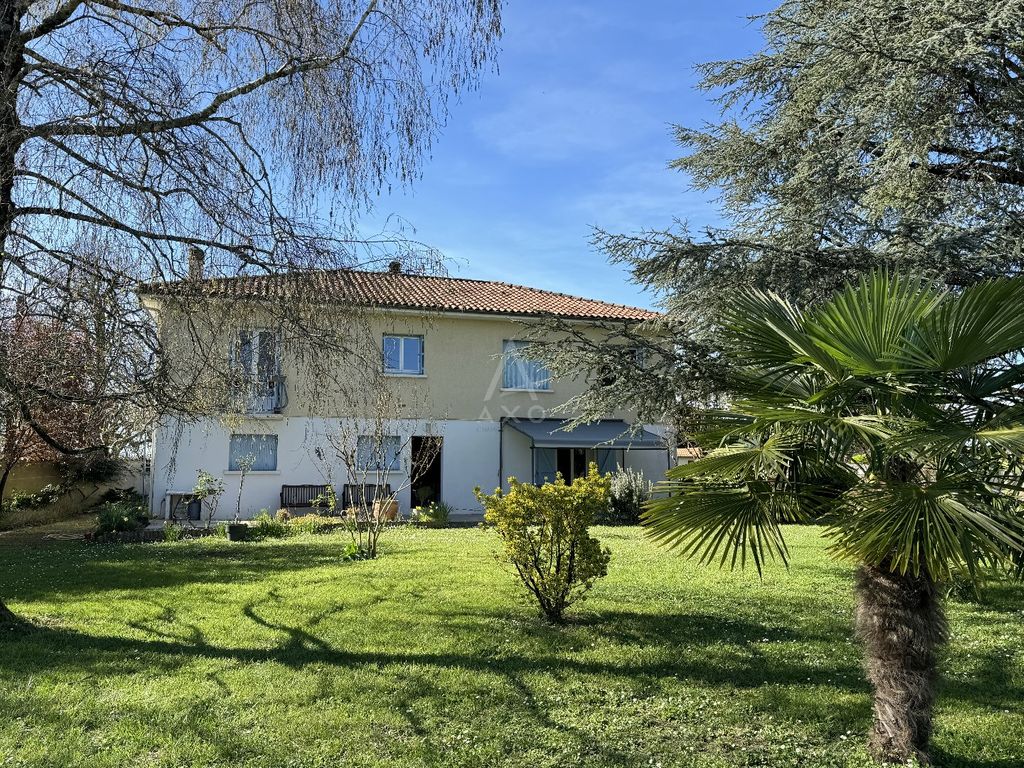 Achat maison à vendre 5 chambres 173 m² - Fléac