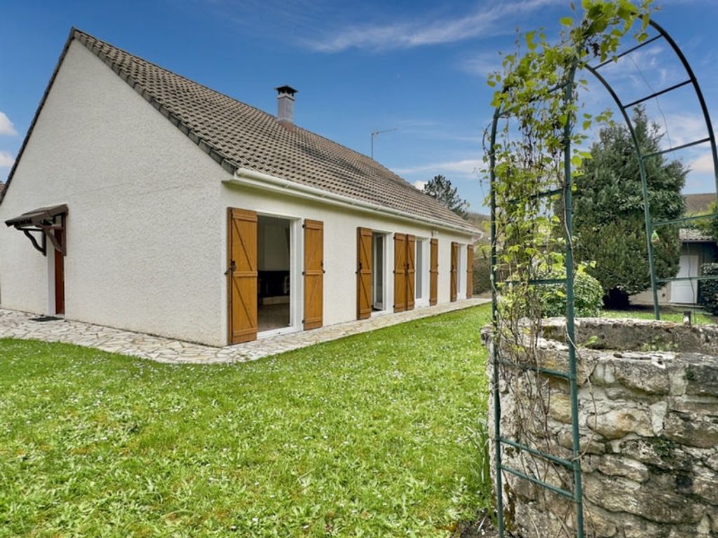 Achat maison à vendre 3 chambres 105 m² - Aulnay-sur-Mauldre