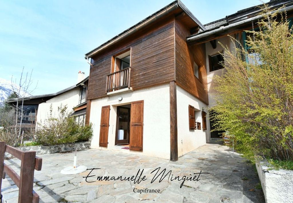 Achat maison à vendre 4 chambres 194 m² - La Salle-les-Alpes