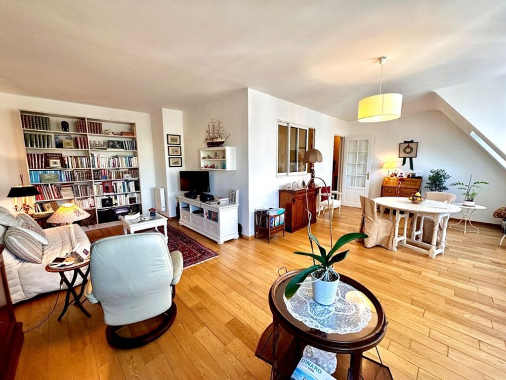 Achat appartement à vendre 4 pièces 96 m² - Dinard
