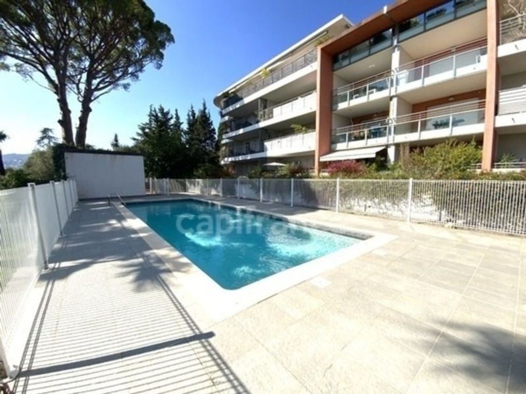 Achat appartement à vendre 3 pièces 56 m² - Cannes