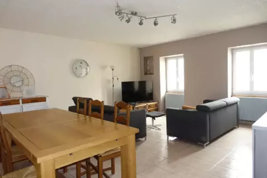 Achat maison à vendre 4 chambres 142 m² - Romanèche-Thorins