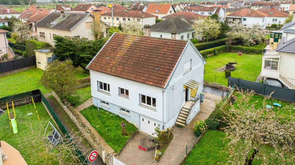 Achat maison à vendre 4 chambres 106 m² - Yutz