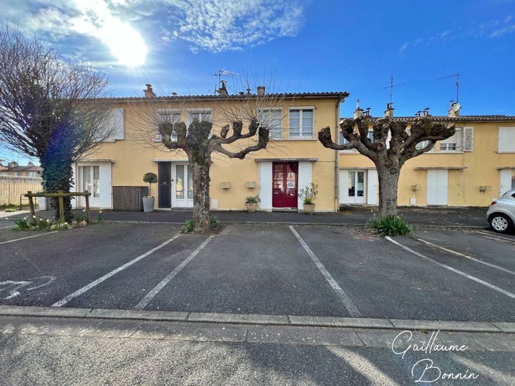 Achat maison à vendre 3 chambres 90 m² - Poitiers