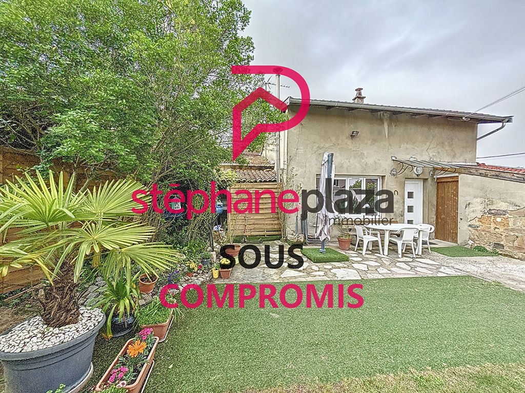 Achat maison à vendre 3 chambres 95 m² - Saint-Symphorien-d'Ozon