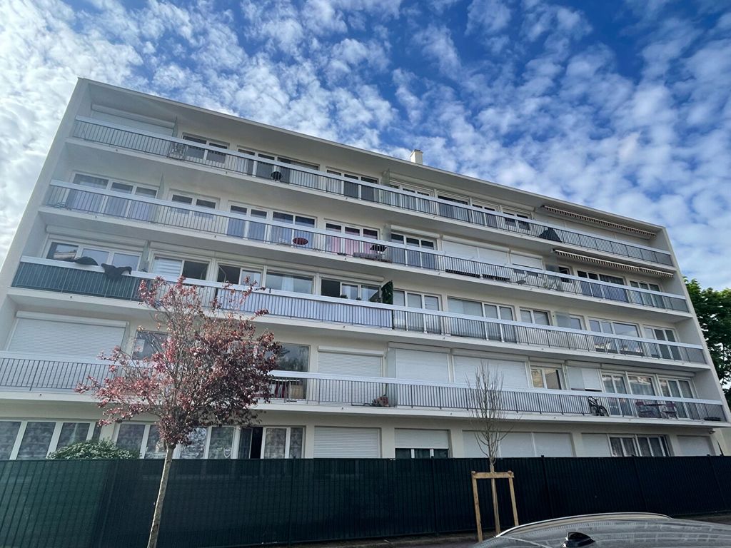 Achat appartement à vendre 2 pièces 45 m² - Saint-Maur-des-Fossés