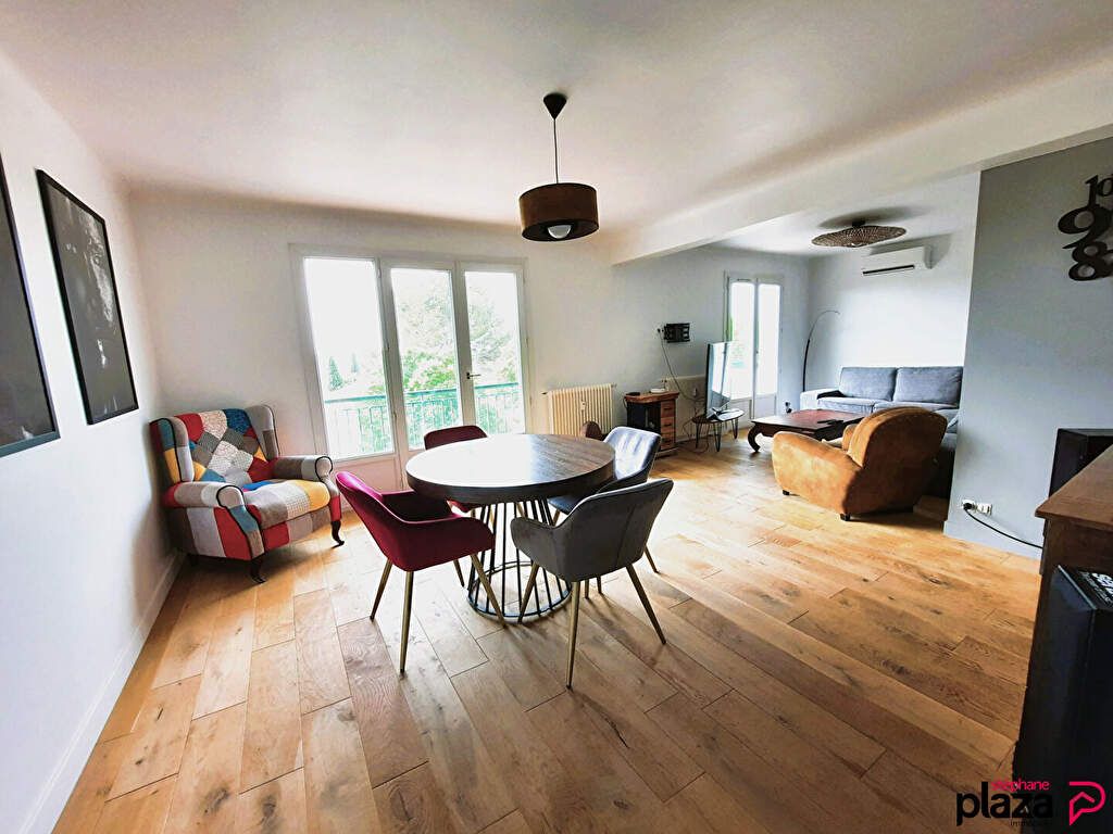 Achat appartement à vendre 6 pièces 136 m² - Salon-de-Provence