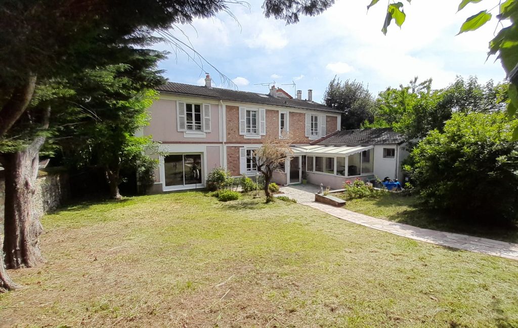 Achat maison à vendre 4 chambres 133 m² - Évry